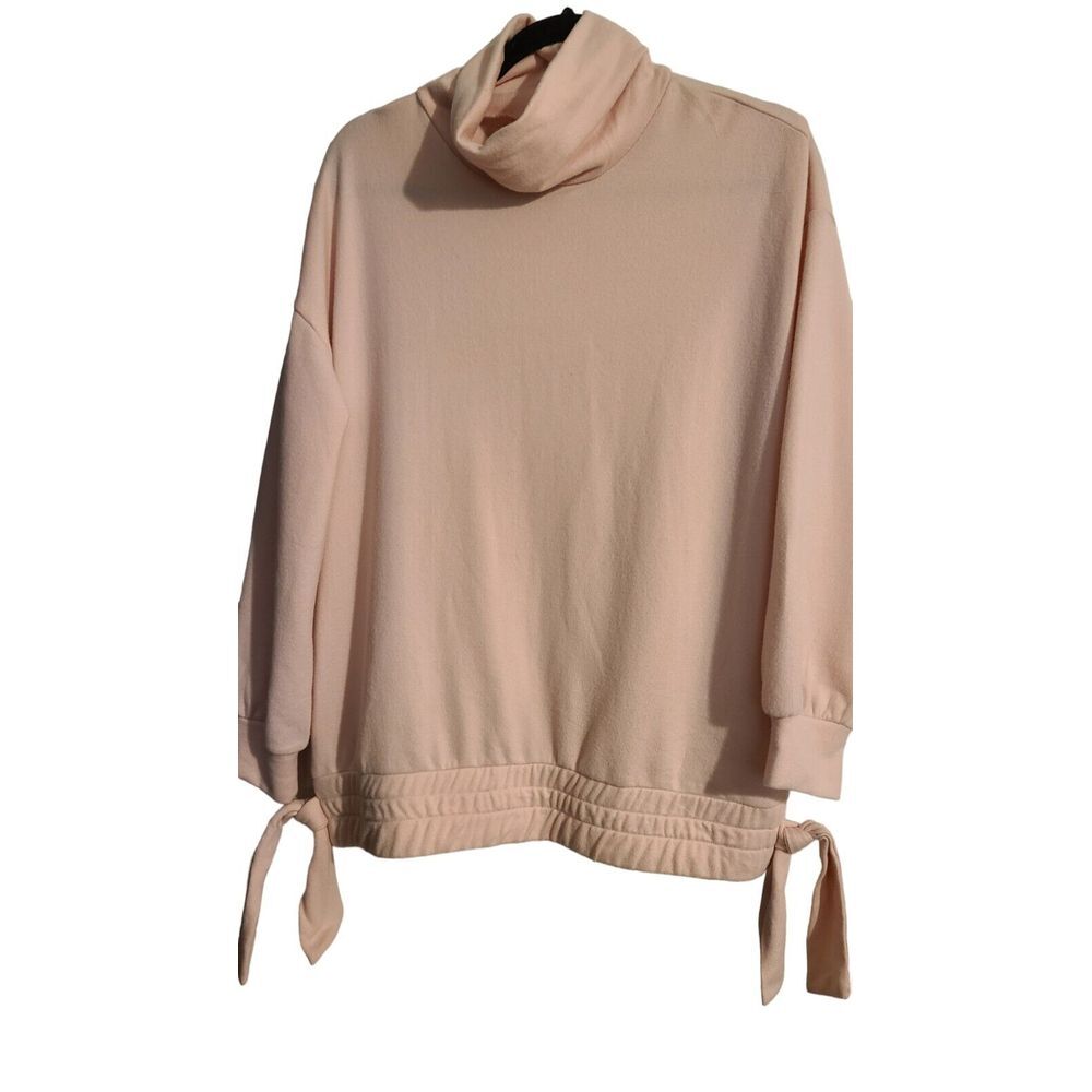Cupio Sweater Women's Sz Med Pink Pullover W/Fitted Waistline,‎ long sleeves.